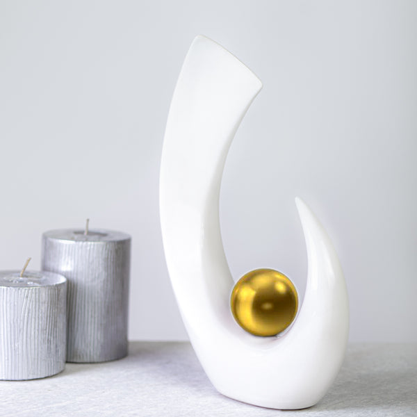 Modern White Ceramic Spirale With Gold Ball Table Showpiece