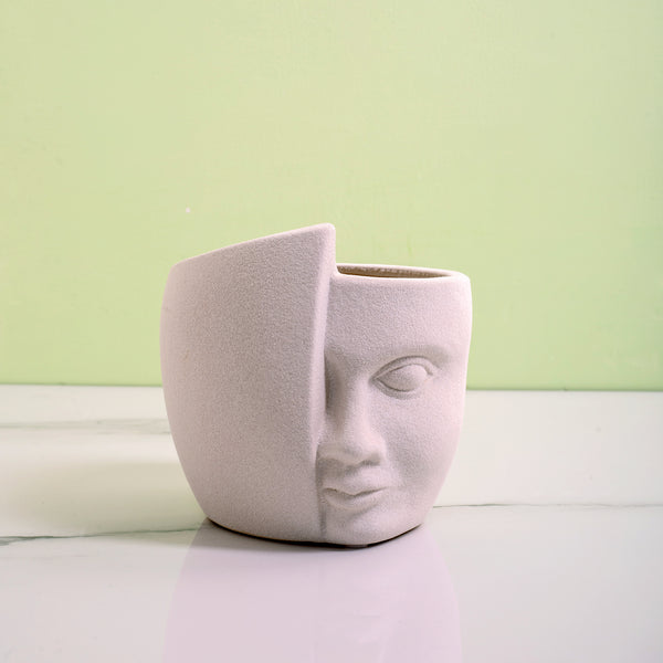 White Memor Face Shape Vase