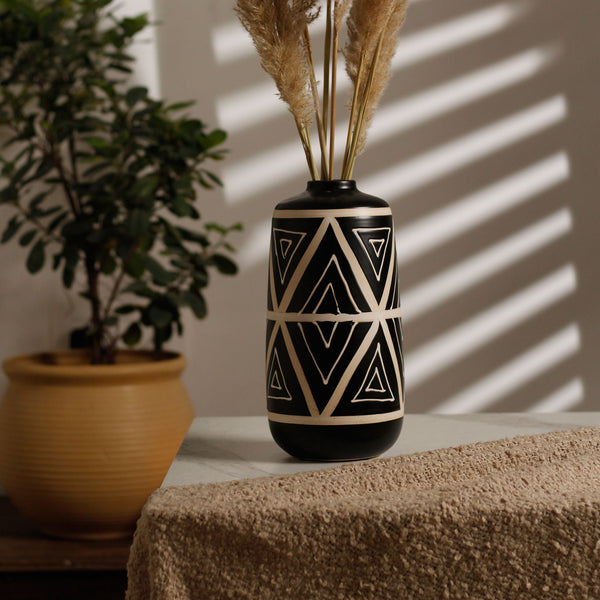 Black  Carved Ceramic Home Decorative Vase  (Medium)